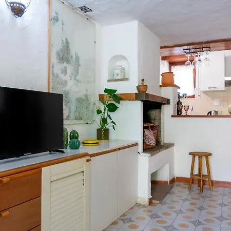 La Tavernetta Di Tata By Interhome Διαμέρισμα Λα Μανταλένα